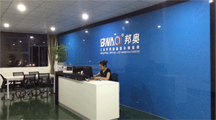 BNAOO邦?yuàn)W廣告機(jī)樣機(jī)圖